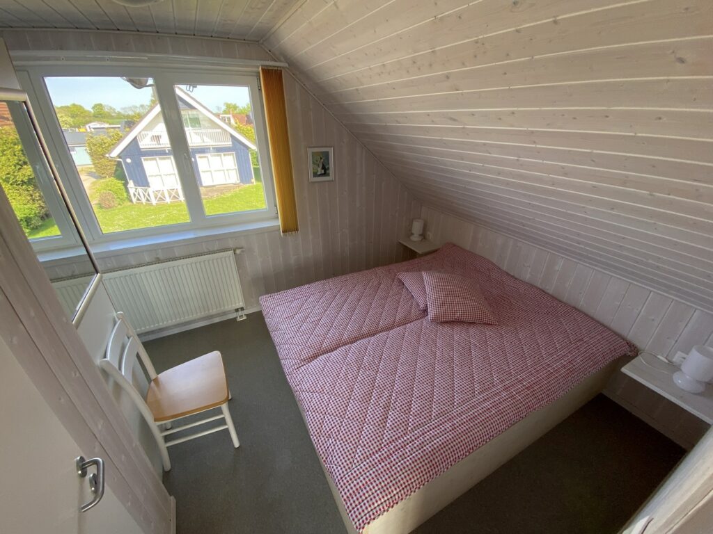Ferienhaus WackerMagic Schlafzimmer Dachgeschoss